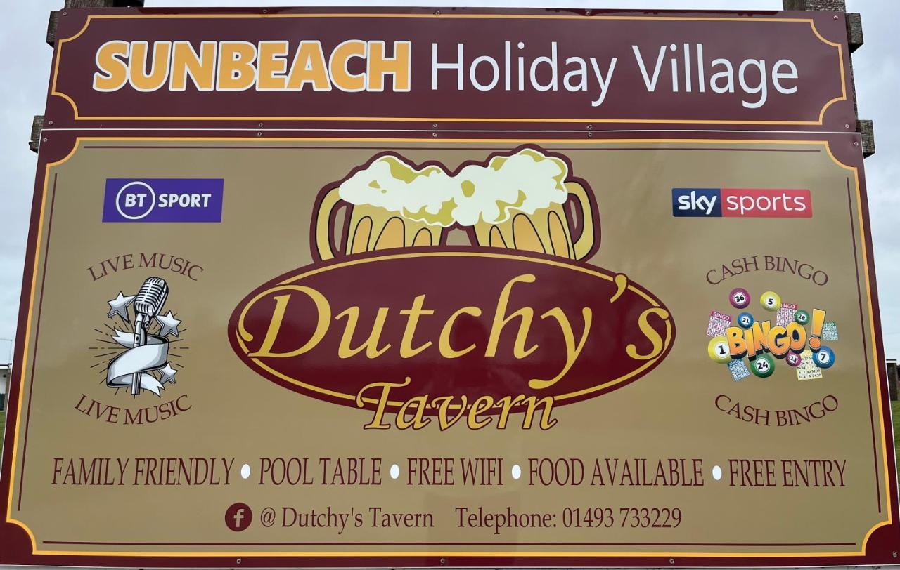 Beachcomber, Sunbeach, Scratby - Two Bed Chalet, Sleeps 4, Free Wi-Fi, Free Club Passes, Free Swimming And Pet Friendly Extérieur photo